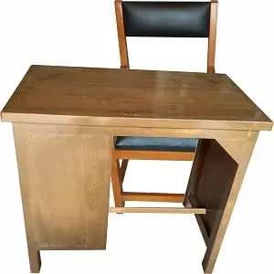 Meja Kursi Guru Besar